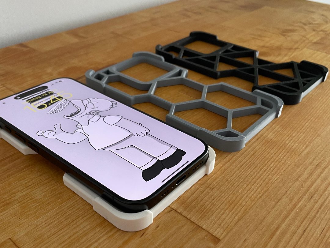 Simple Iphone 16 (Pro) Tray — vue 1