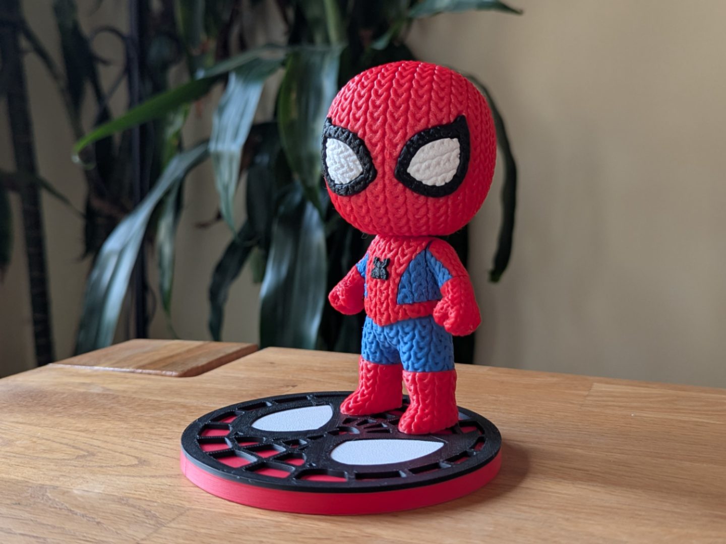 Spiderman base for Spiderman Knitted figure — vue 1