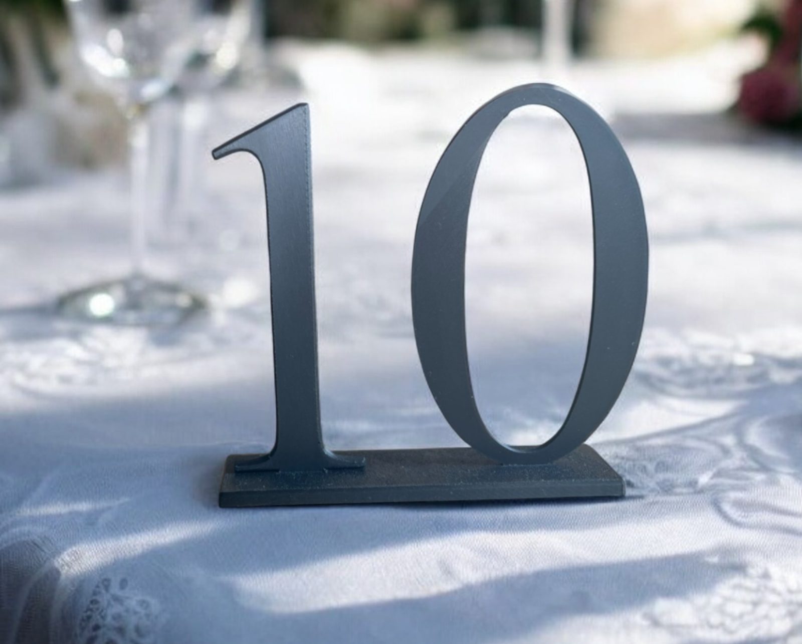 Table Numbers with optional washer weights wedding — vue 1