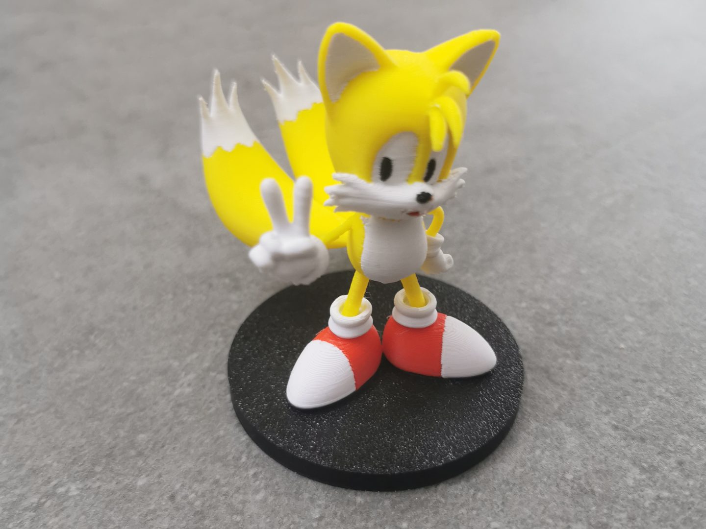 Tails Multicolor — vue 1