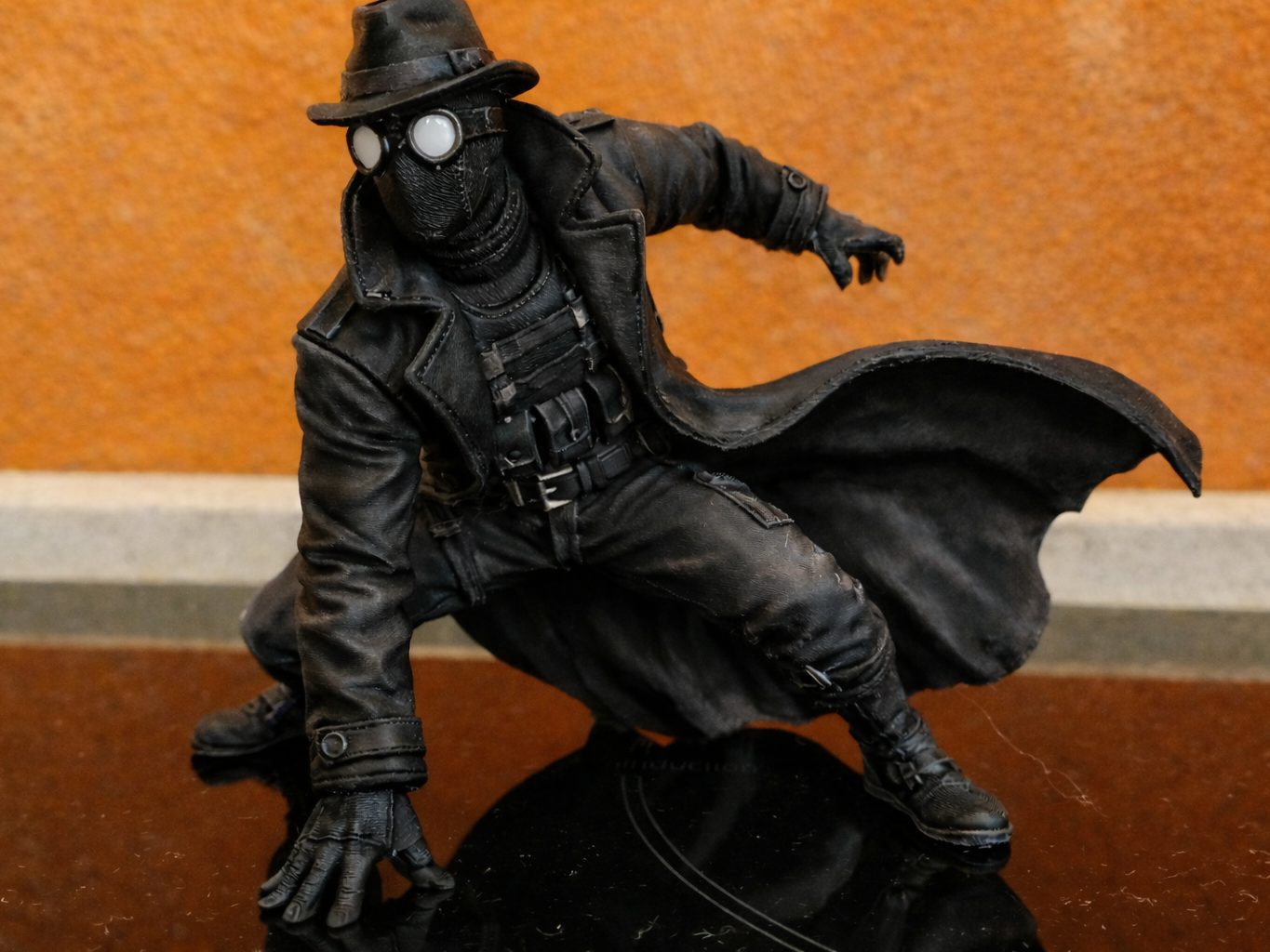 The Noir Web-Slinger: 1930s Pulp Mystery (10 cm) — vue 1