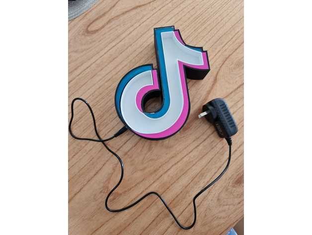 TIKTOK logo lamp ( Personel Use Only ) — vue 1