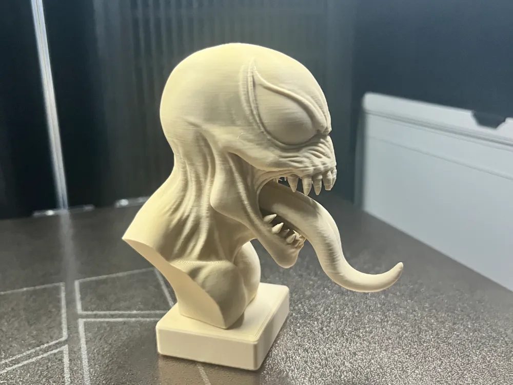 Venom creature 3D — vue 1