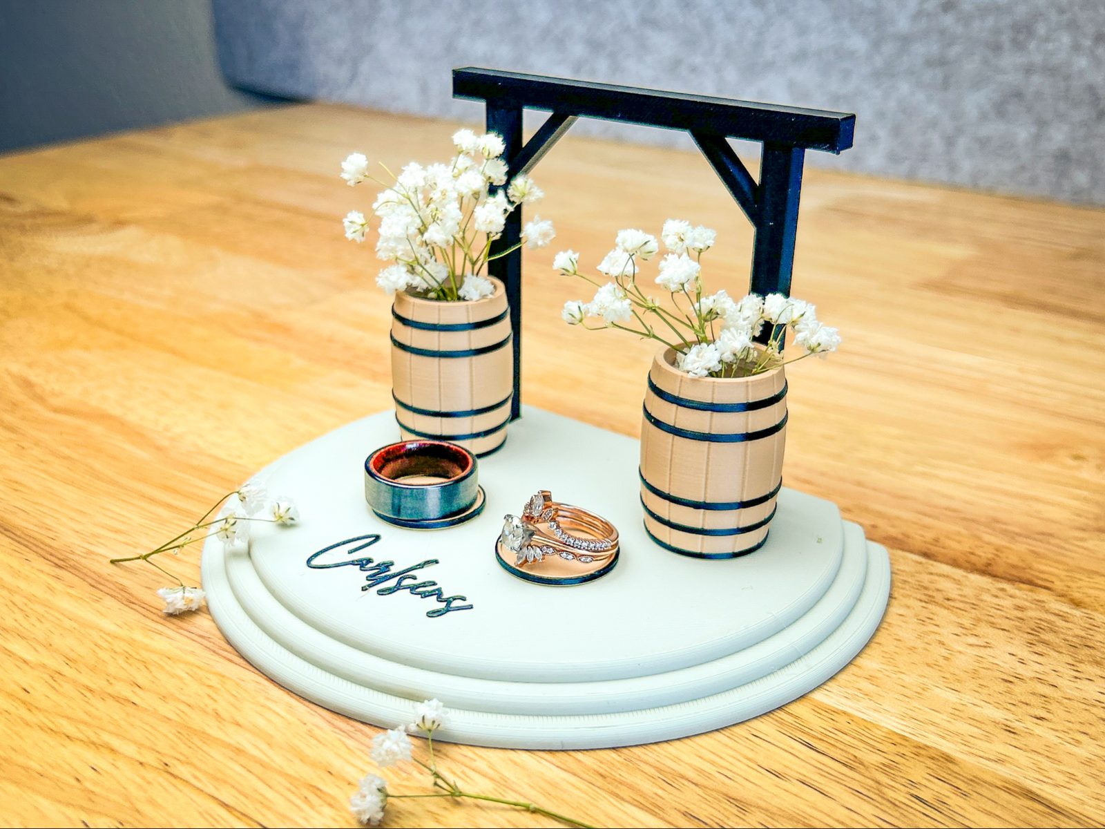 Wedding Alter Ring Holder v1 — vue 1