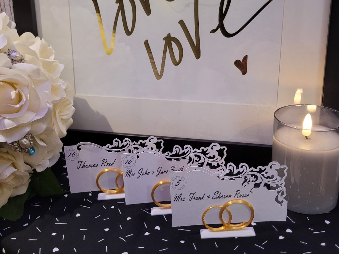 Wedding ring place holders — vue 1